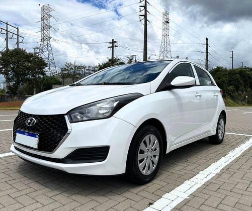 HYUNDAI HB20 1.0 UNIQUE 12V FLEX 4P MANUAL HYUNDAI HB20 1.0 UNIQUE 12V FLEX 4P MANUAL